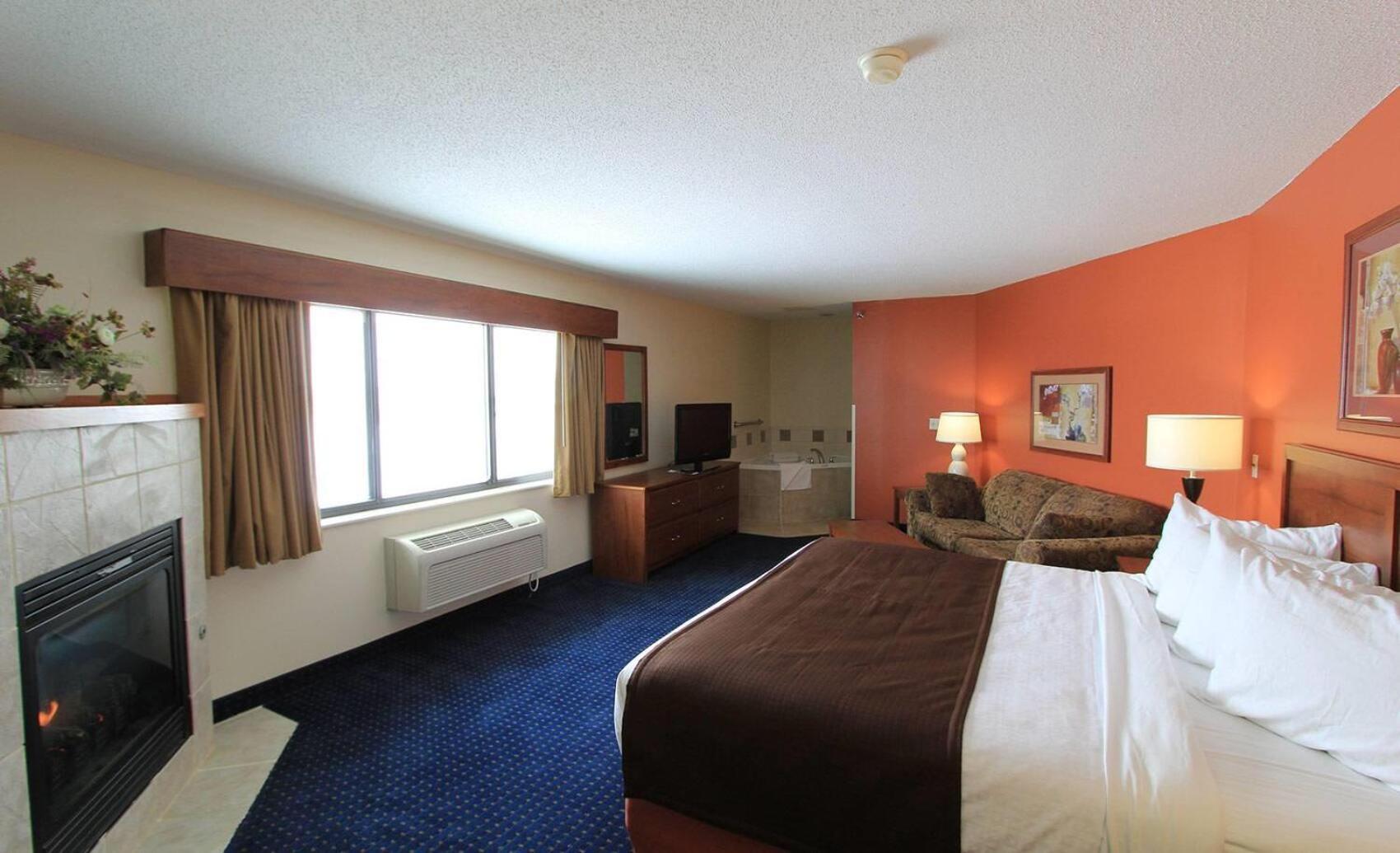 Americinn By Wyndham Cedar Rapids Airport Extérieur photo