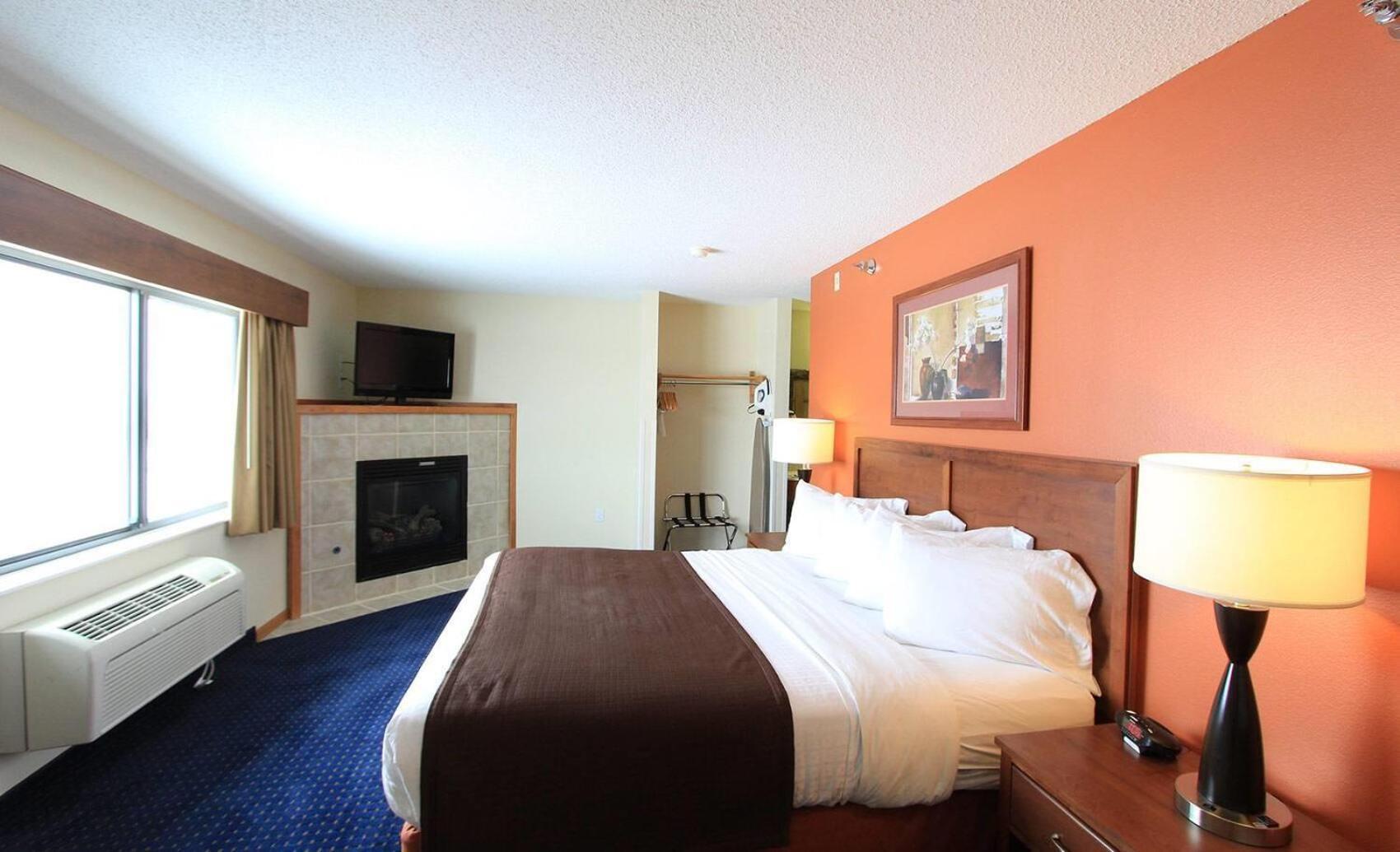 Americinn By Wyndham Cedar Rapids Airport Extérieur photo